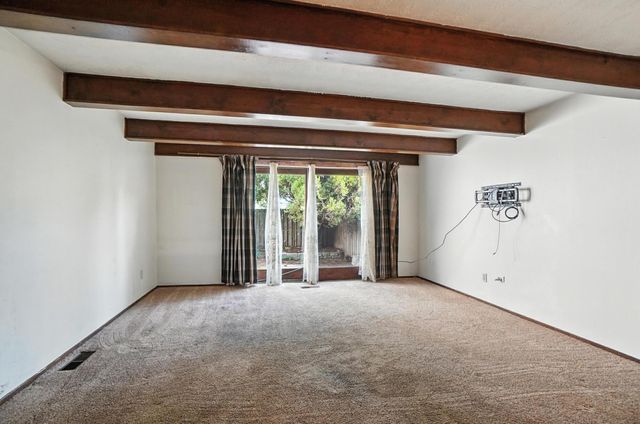 106 E Ticonderoga Drive, Westerville, OH 43081