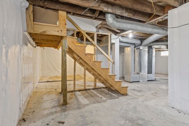 754 E Main Street, Frankfort, KY 40601