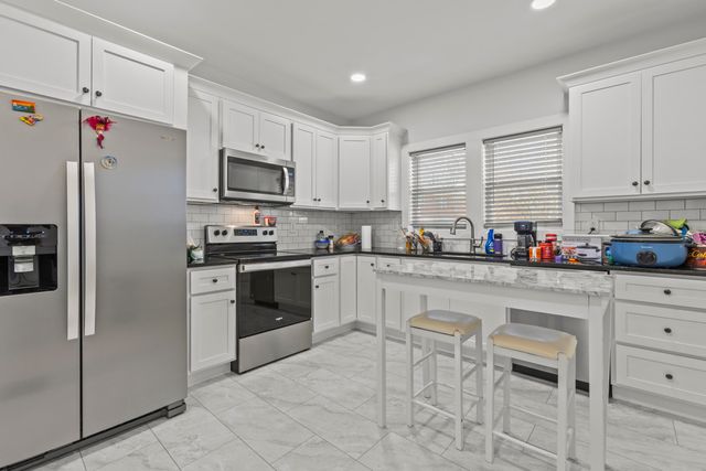 754 E Main Street, Frankfort, KY 40601