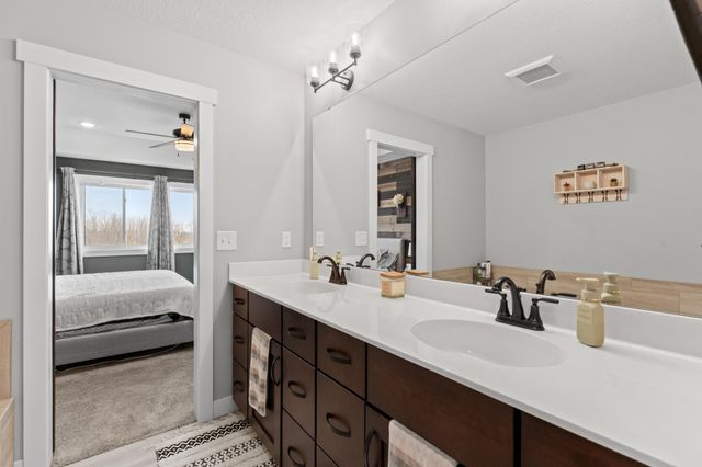 6364 Sunset Hill Place NW, Rochester, MN 55901