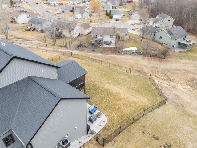 6364 Sunset Hill Place NW, Rochester, MN 55901