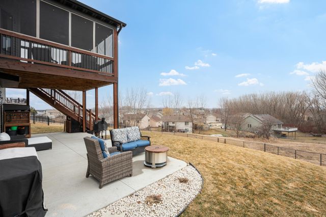 6364 Sunset Hill Place NW, Rochester, MN 55901