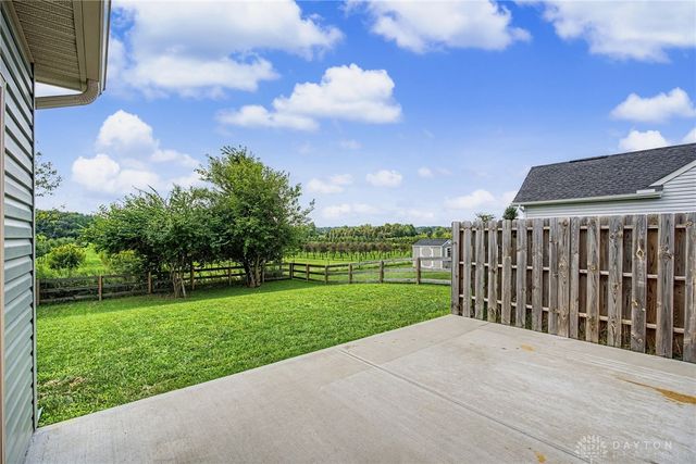 2083 Schmidt Drive, Beavercreek Twp, OH 45434