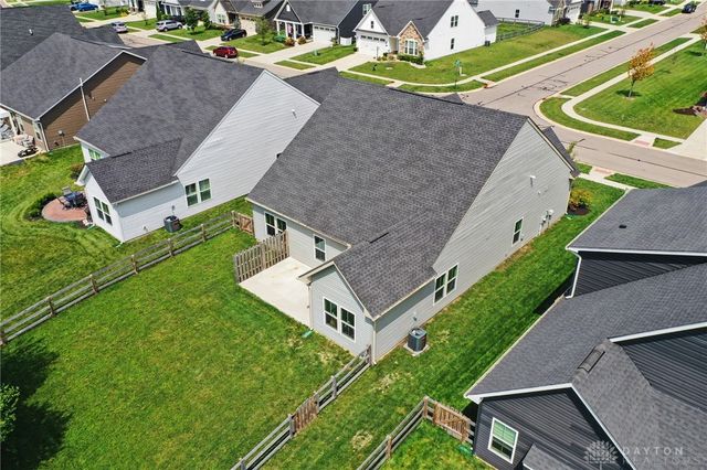 2083 Schmidt Drive, Beavercreek Twp, OH 45434