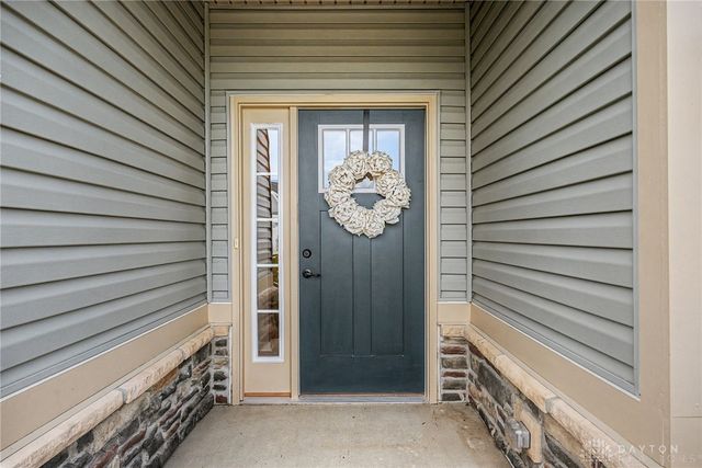 2083 Schmidt Drive, Beavercreek Twp, OH 45434