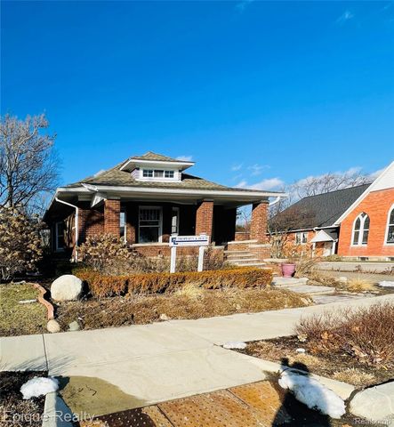 33432 Oakland Street, Farmington, MI 48335