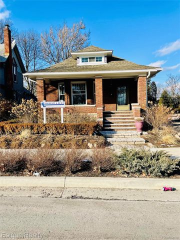 33432 Oakland Street, Farmington, MI 48335