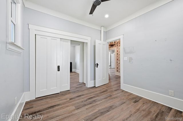 33432 Oakland Street, Farmington, MI 48335