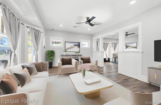 33432 Oakland Street, Farmington, MI 48335