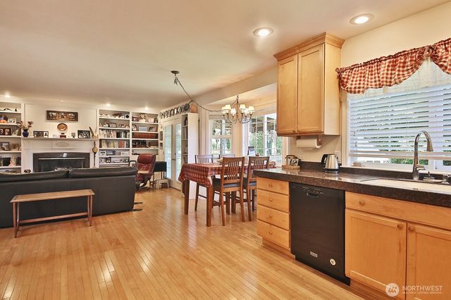 1383 Joseph Lane, Freeland, WA 98249