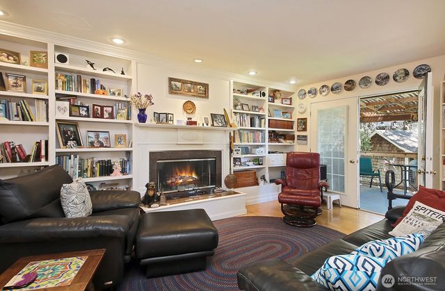 1383 Joseph Lane, Freeland, WA 98249