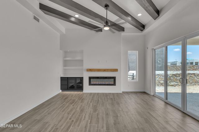 504 Bluegruff Street, Horizon City, TX 79928