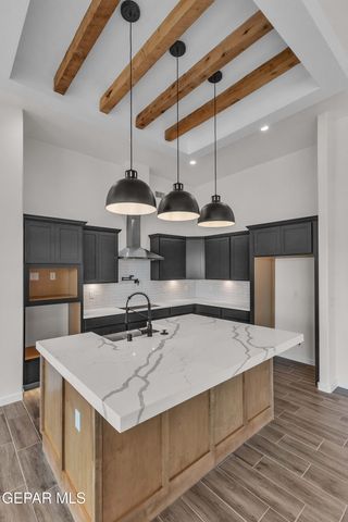 504 Bluegruff Street, Horizon City, TX 79928