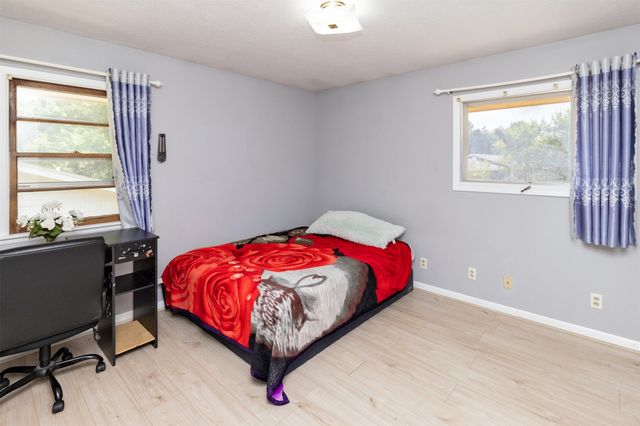 2735 64th Street, Des Moines, IA 50322