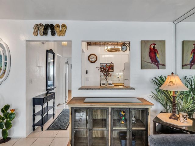 851 Atlantic Shores Boulevard 120, Hallandale Beach, FL 33009