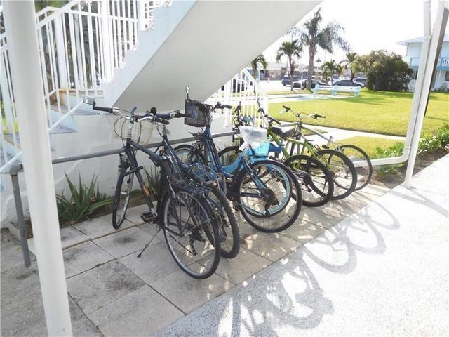 851 Atlantic Shores Boulevard 120, Hallandale Beach, FL 33009