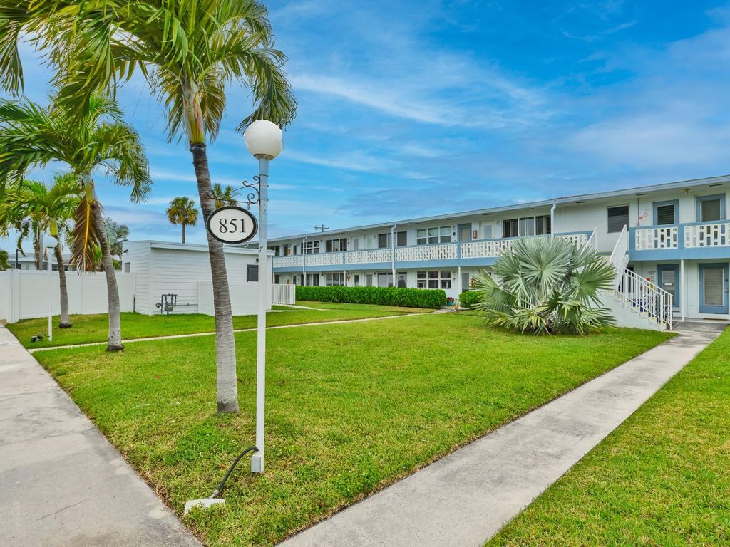 851 Atlantic Shores Boulevard 120, Hallandale Beach, FL 33009