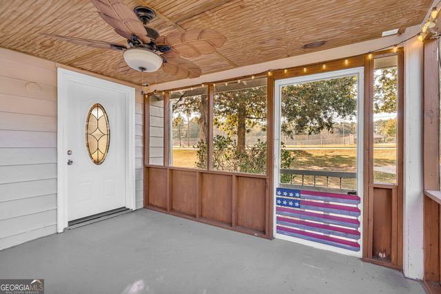 10859 Panhandle Road, Hampton, GA 30228