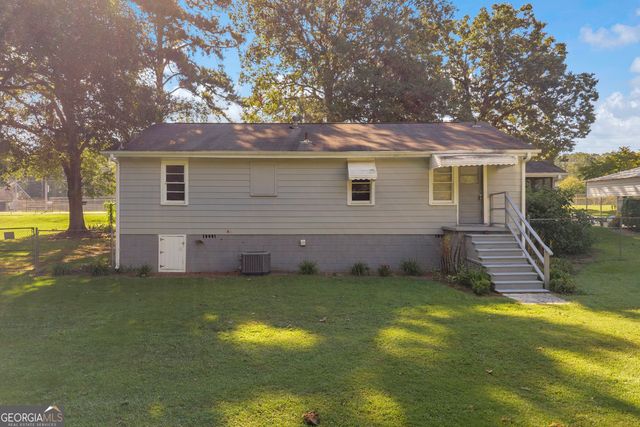 10859 Panhandle Road, Hampton, GA 30228