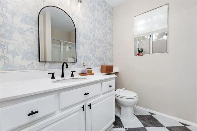 28205 Stonington Lane, Saugus, CA 91350