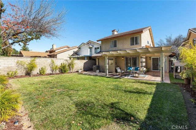 28205 Stonington Lane, Saugus, CA 91350