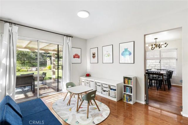 28205 Stonington Lane, Saugus, CA 91350