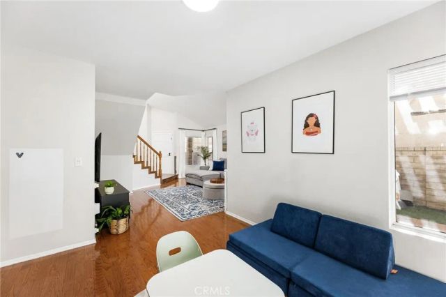 28205 Stonington Lane, Saugus, CA 91350