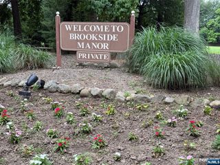 114 Macleish Court, Mahwah, NJ 07430