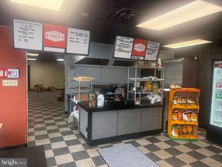 610 E SIMPSON ST, Mechanicsburg, PA 17055