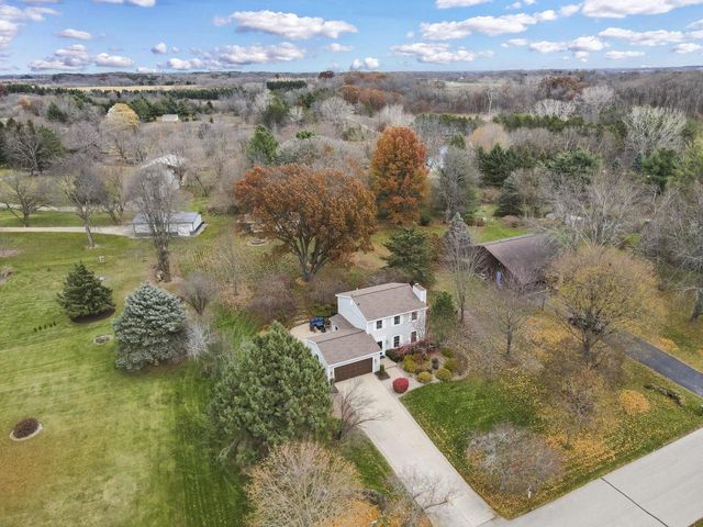 938 Johnson Avenue, Oregon, WI 53575