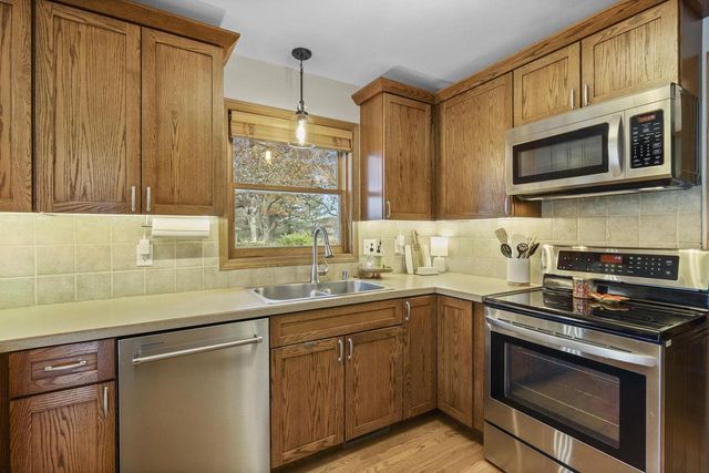 938 Johnson Avenue, Oregon, WI 53575