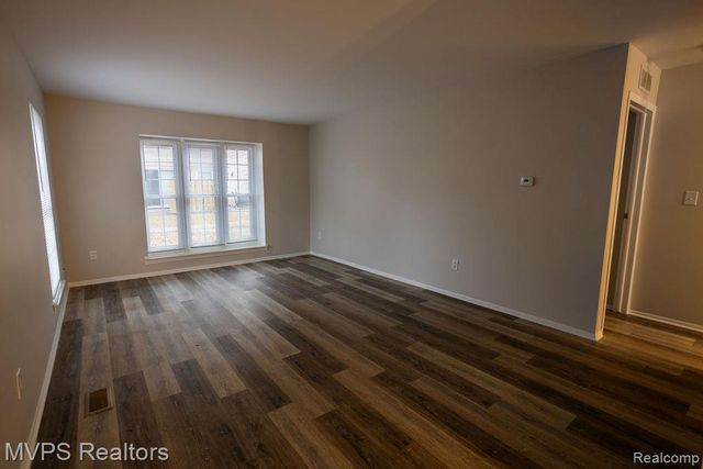 34289 Garfield Circle, Fraser, MI 48026