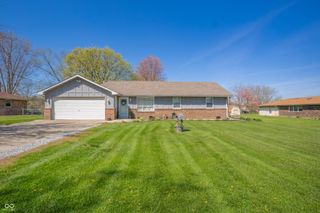 5567 S Cladwell Drive, Pendleton, IN 46064