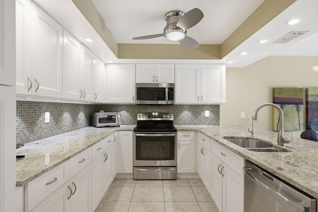3055 BRAELOCH CIRCLE W, Clearwater, FL 33761