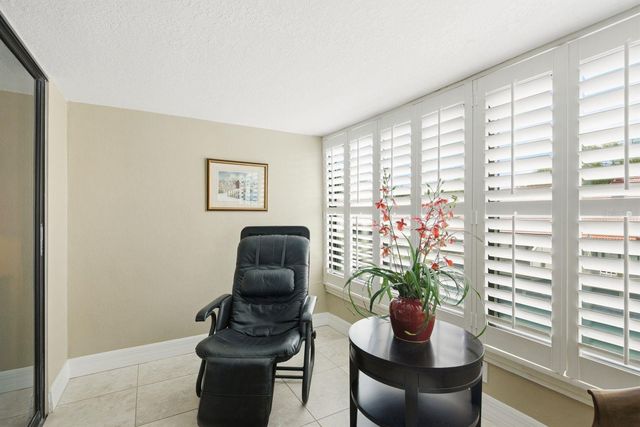 3055 BRAELOCH CIRCLE W, Clearwater, FL 33761