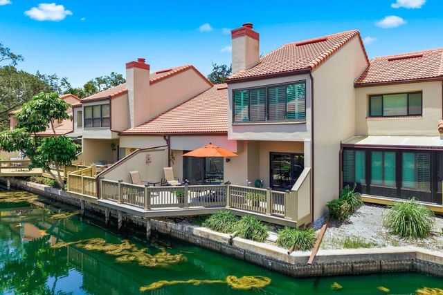 3055 BRAELOCH CIRCLE W, Clearwater, FL 33761