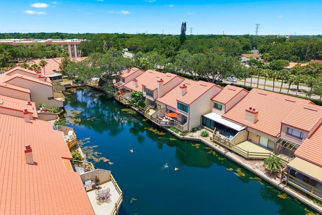 3055 BRAELOCH CIRCLE W, Clearwater, FL 33761
