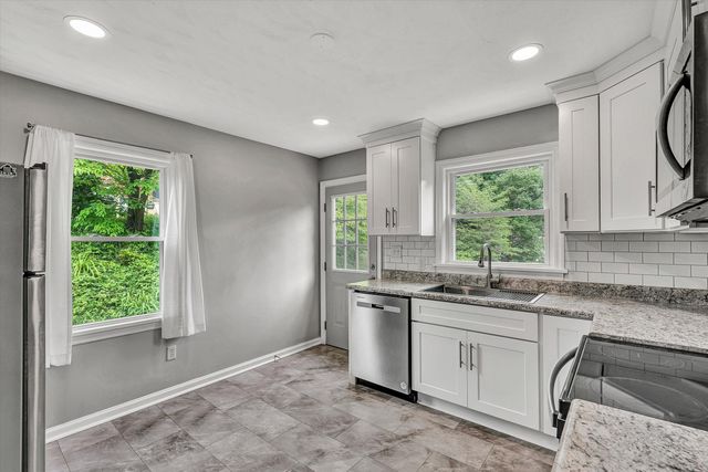 1214 Hamilton AVE SW, Roanoke, VA 24015