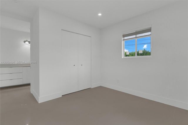 9520 Lisa Rd, Cutler Bay, FL 33157