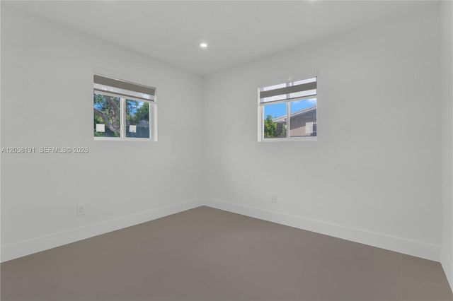 9520 Lisa Rd, Cutler Bay, FL 33157