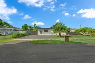 9520 Lisa Rd, Cutler Bay, FL 33157