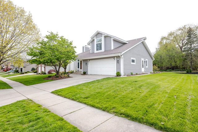 1404 40th COURT, Kenosha, WI 53144