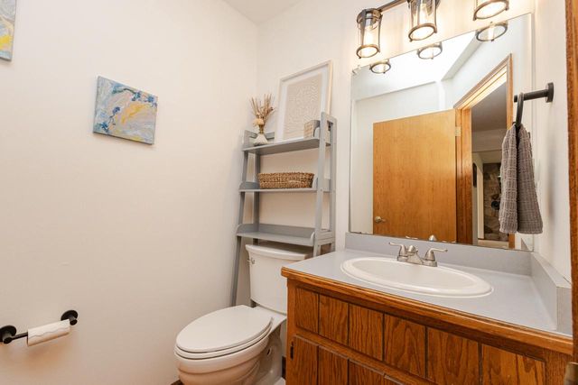 1404 40th COURT, Kenosha, WI 53144