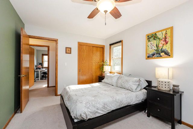 1404 40th COURT, Kenosha, WI 53144