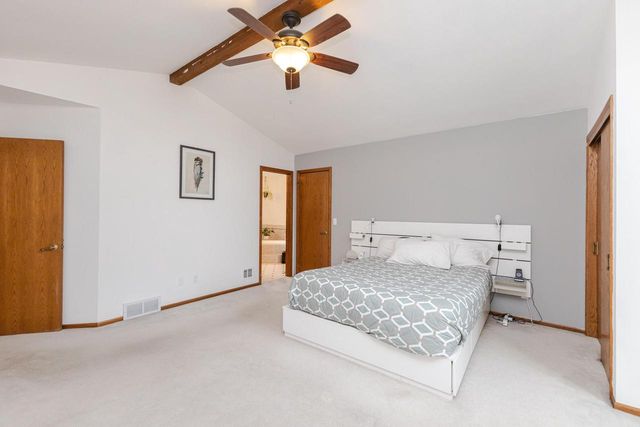 1404 40th COURT, Kenosha, WI 53144