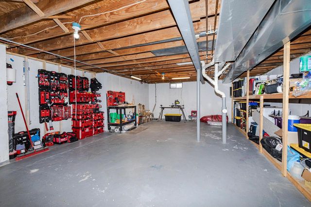 1404 40th COURT, Kenosha, WI 53144