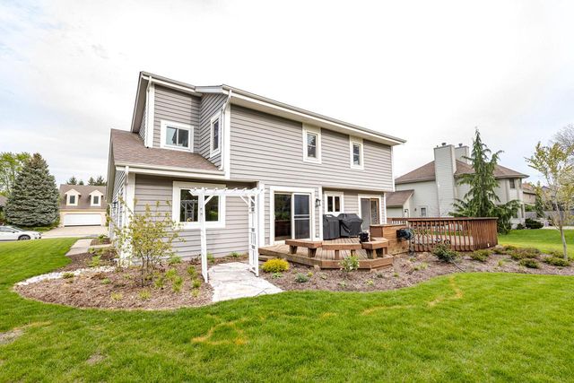 1404 40th COURT, Kenosha, WI 53144