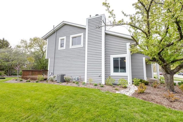 1404 40th COURT, Kenosha, WI 53144