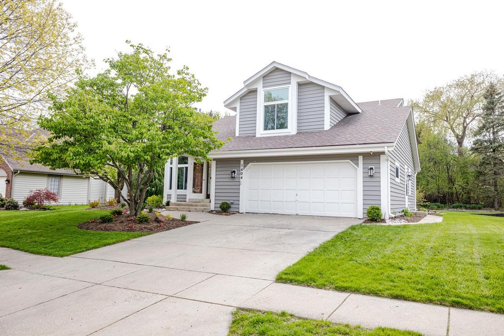 1404 40th COURT, Kenosha, WI 53144