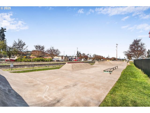 33412 Sw Callahan Rd, Scappoose, OR 97056